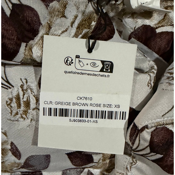 NWT Glamorous LuLus Seriously Comfy Light Grey Floral Jacquard Quilted Puffer XS - Picture 5 of 9